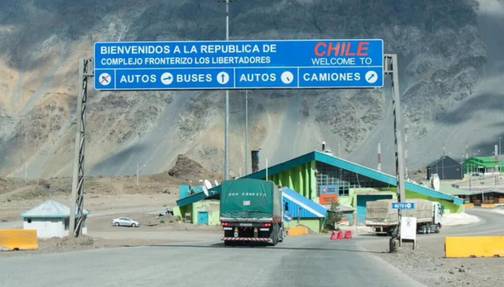 Cierran el Paso Cristo Redentor tras detección de mosquito transmisor de dengue