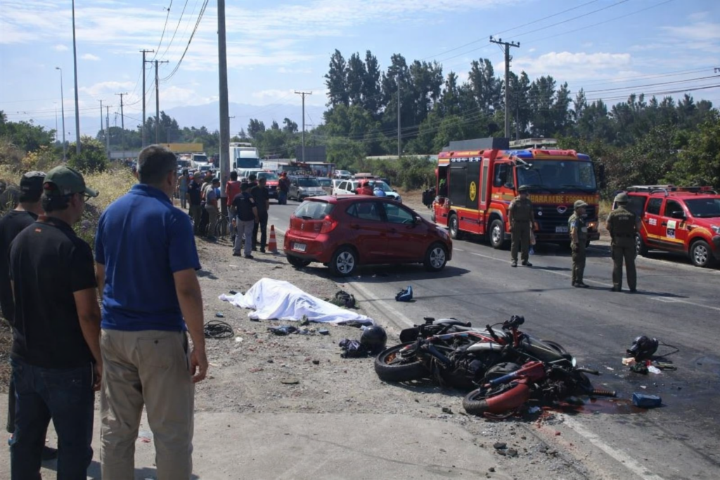 Trágica colisión en Los Andes deja una motociclista fallecida