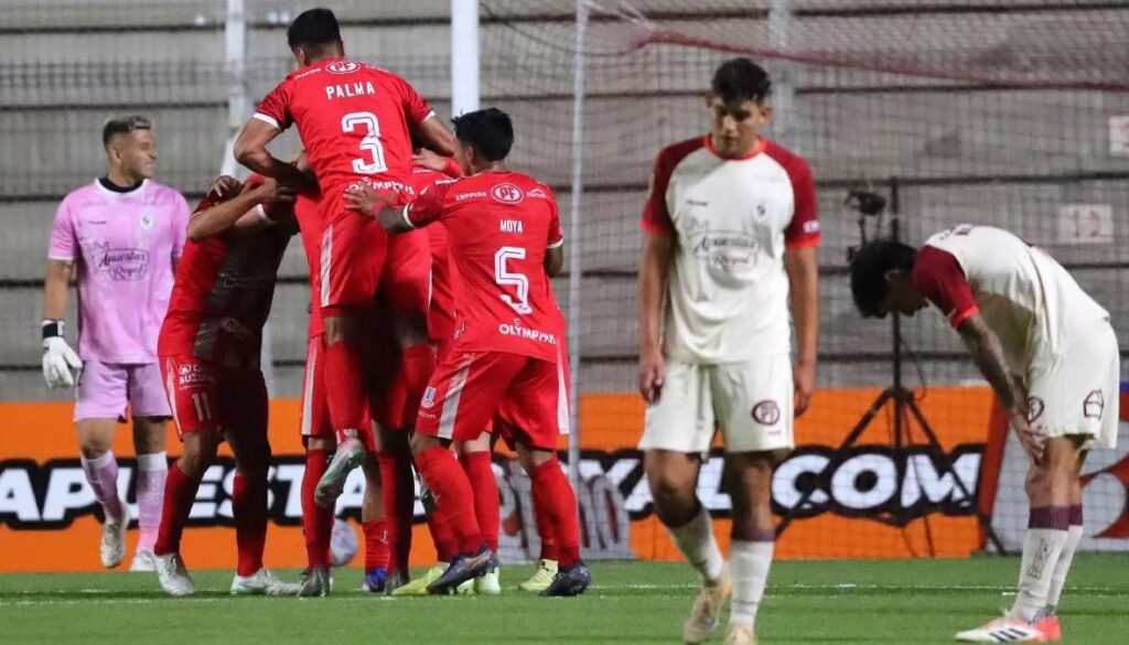 Unión La Calera vence a Deportes La Serena en duelo clave