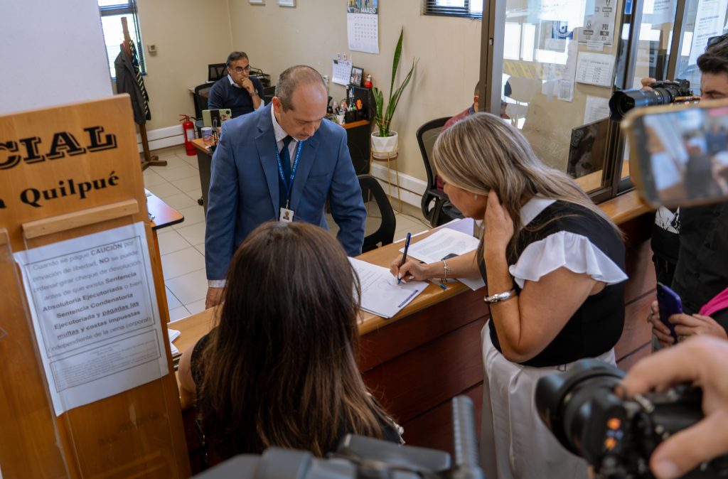 Quilpué presenta querella contra hinchas por incendio que destruyó recinto ferial