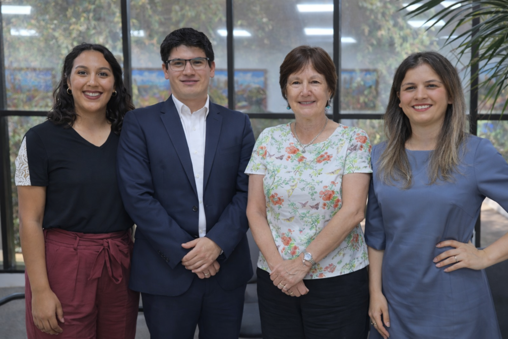 Alcaldesa de San Felipe Carmen Castillo reestructura su equipo más cercano