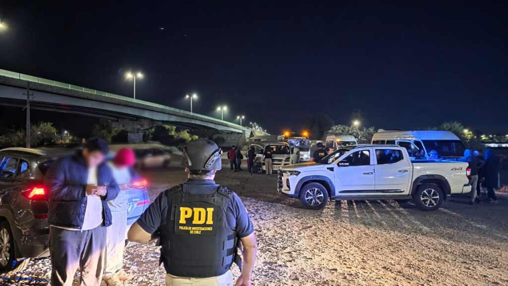 PDI realiza fiscalización migratoria en San Felipe: más de 20 extranjeros denunciados
