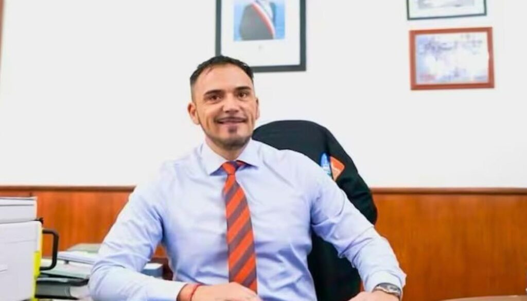 Formalizarán a alcalde de La Calera por fraude al fisco: indagan uso de maquinaria municipal