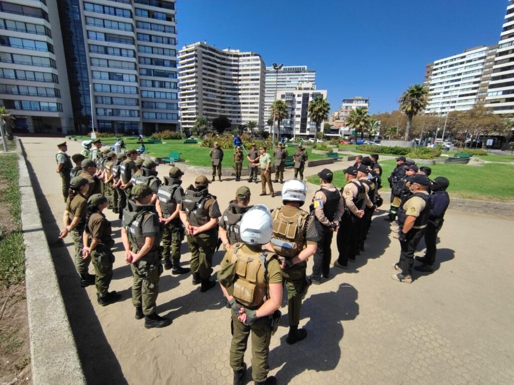 Golpe policial en Viña del Mar: 16 detenidos y más de mil productos incautados