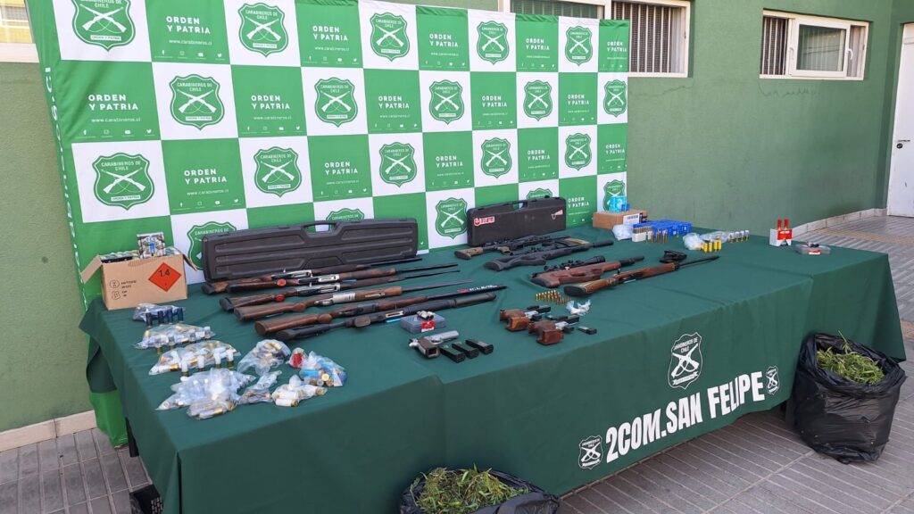 San Felipe: incautan arsenal de armas y droga tras operativo policial en sector Parrasia Bajo