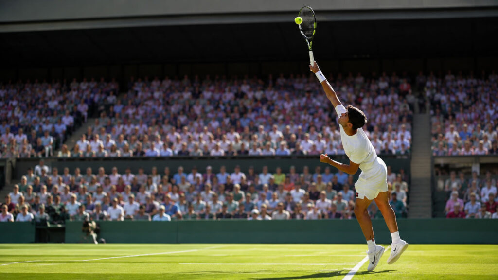 Carlos Alcaraz se baja de Queen’s y Wimbledon por lesión en la muñeca