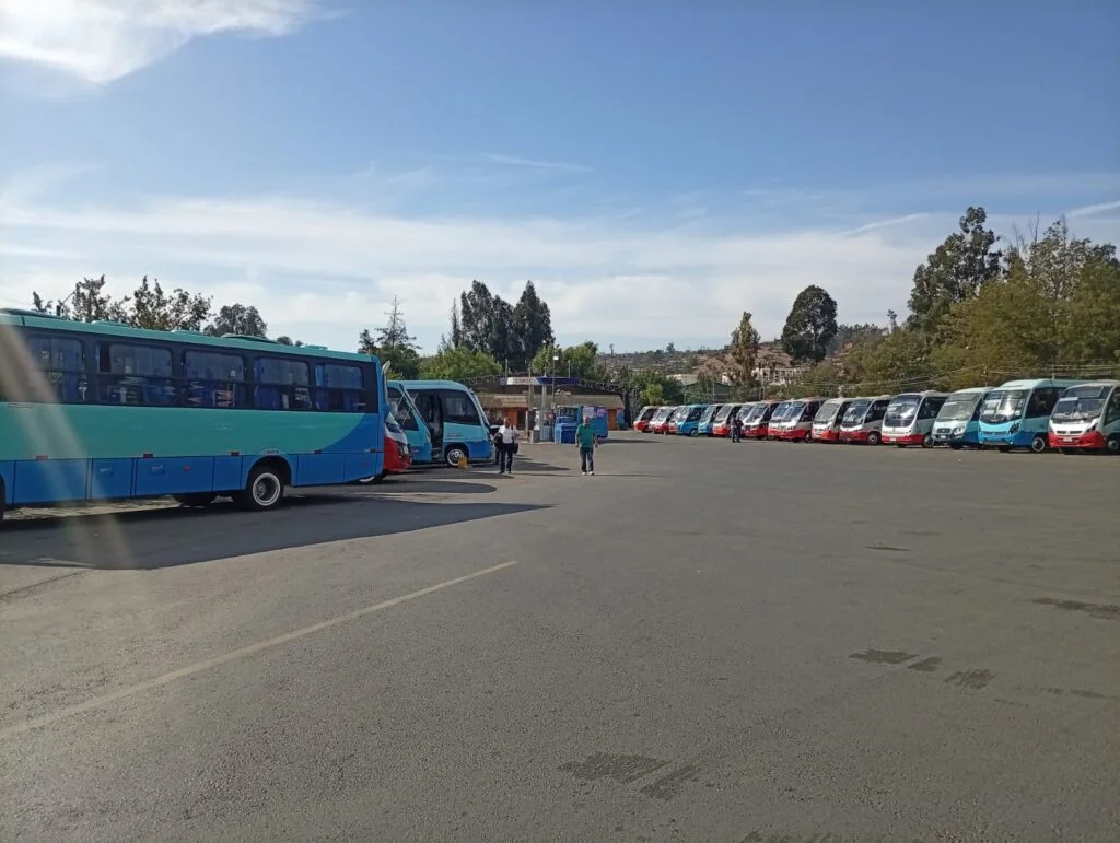Conductores de microbuses rechazan pago electrónico en el Gran Valparaíso