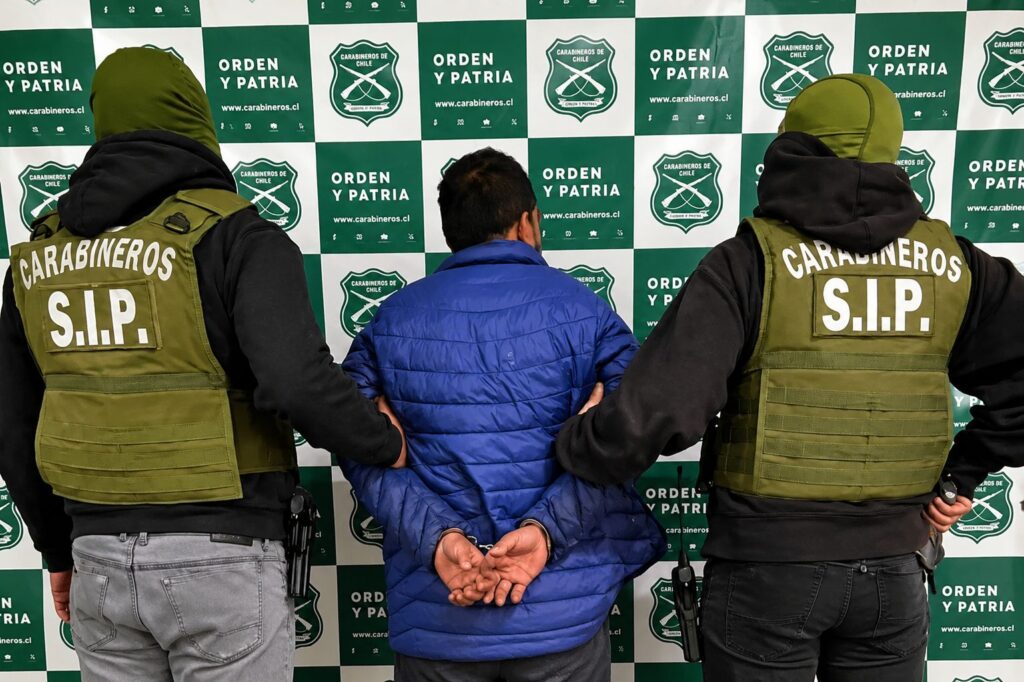 Carabineros detiene en Concón a prófugo con seis órdenes de captura vigentes