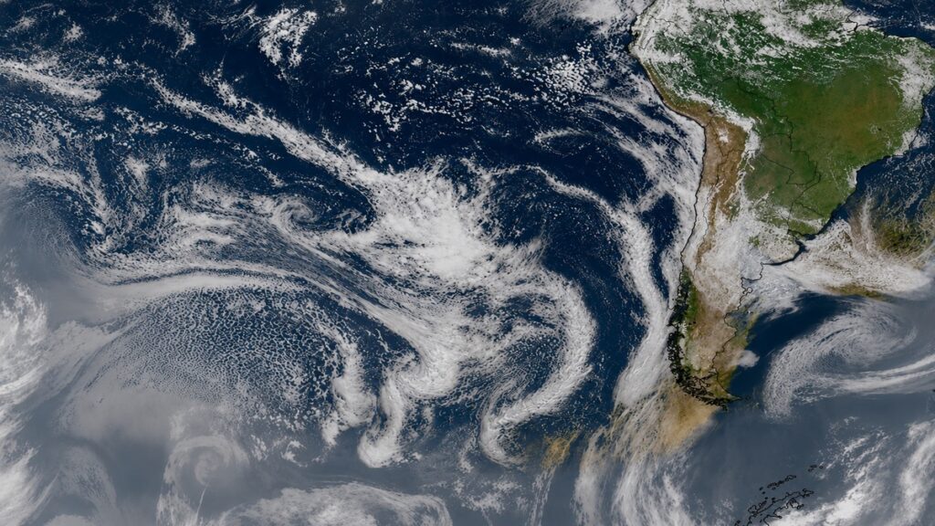 Pronostican dos sistemas frontales para la próxima semana: lluvias podrían llegar hasta Atacama
