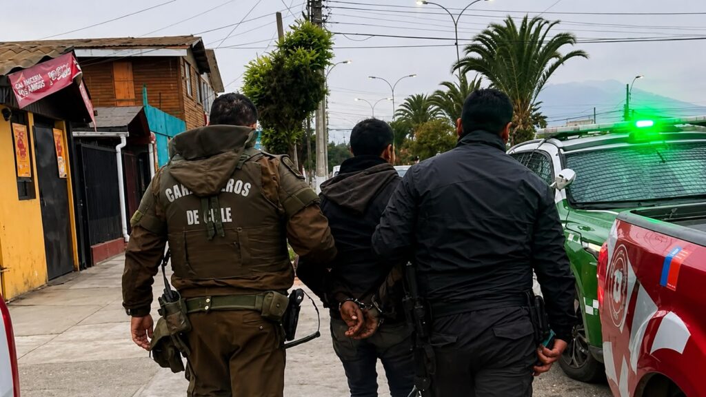 La Calera: detienen a hombre acusado de amenazar de muerte a moradores de una vivienda