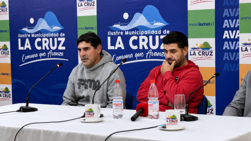 La Cruz lanza campeonato comunal de futsal con participación de exseleccionados chilenos
