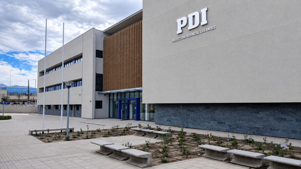 Operativo de PDI y Fiscalía deja 20 detenidos por robo de baterías de litio y cables de cobre en la provincia de Los Andes