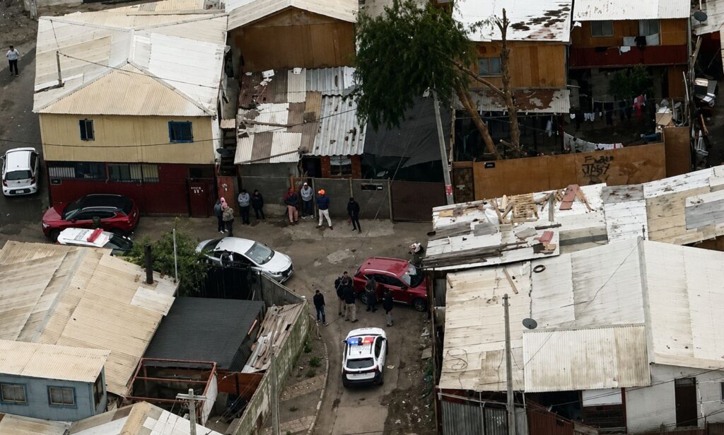 Robo en parcela de Olmué desata persecución de 80 kilómetros: fuga terminó con cuatro detenidos en Colina