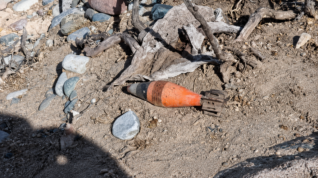 GOPE destruye mortero con carga explosiva encontrado en ribera del río Putaendo