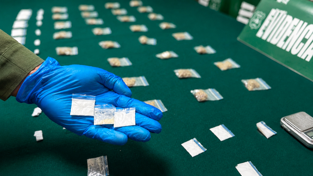 Seis detenidos deja operativo del OS7 contra el tráfico de drogas en San Antonio