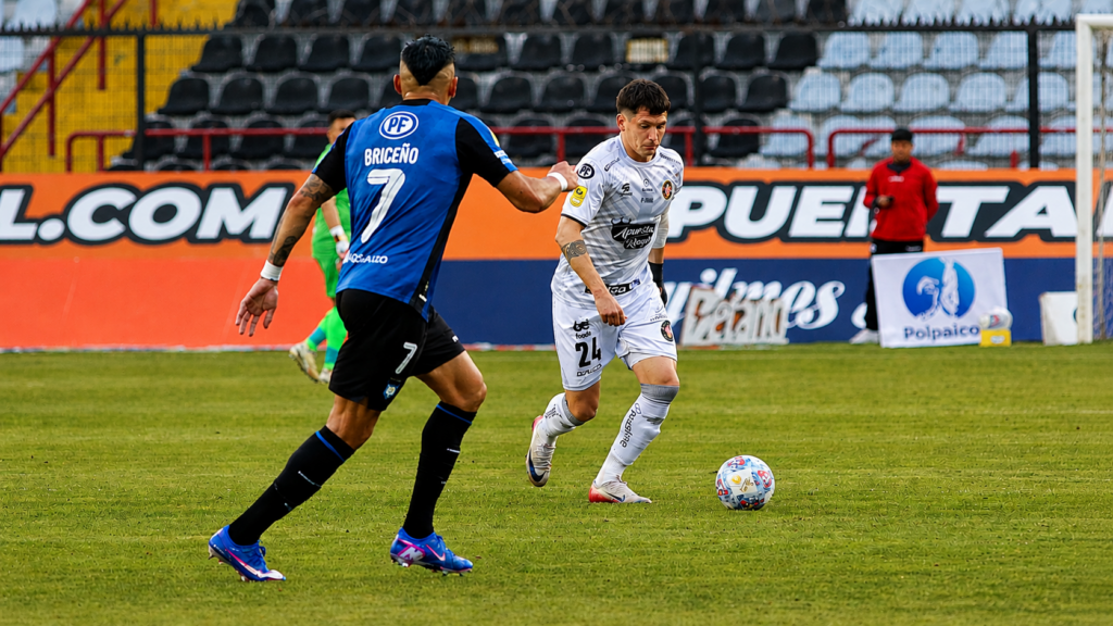 Deportes Limache golea a Huachipato y se mete en zona alta del campeonato