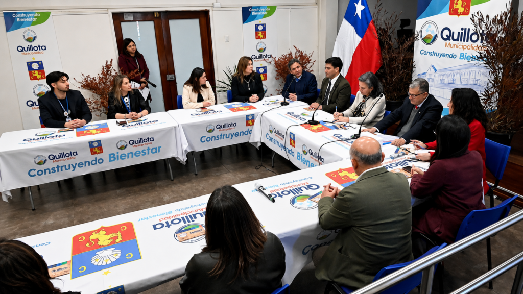 Proyecto busca convertir ex Hospital San Martín de Quillota en centro para personas mayores