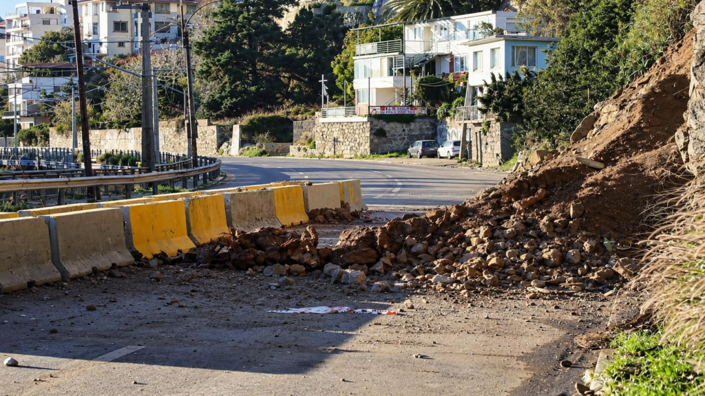 Minvu anuncia plan para recuperar tránsito en Avenida España de Valparaíso