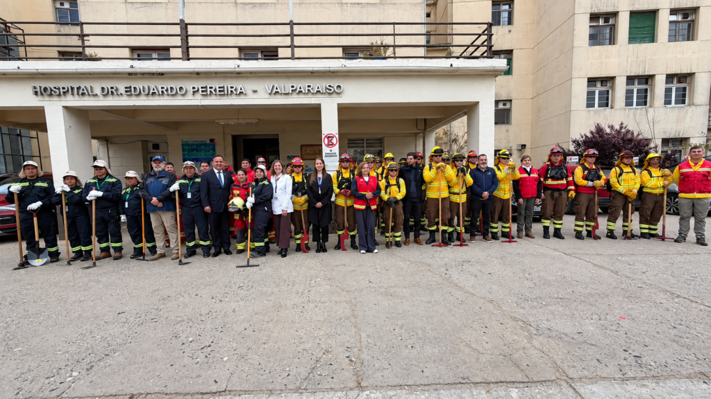 Inician trabajos preventivos contra incendios en entorno del Hospital Eduardo Pereira