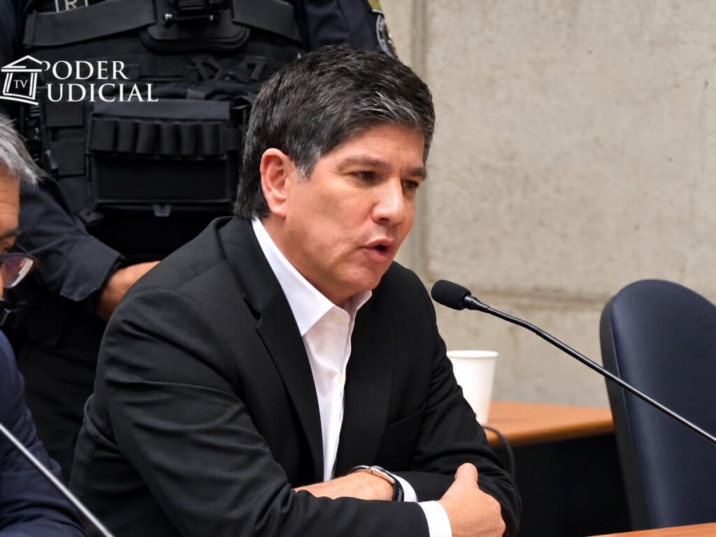 Manuel Monsalve reafirma su inocencia antes de audiencia clave que prepara juicio oral por acusaciones de abuso sexual y violación